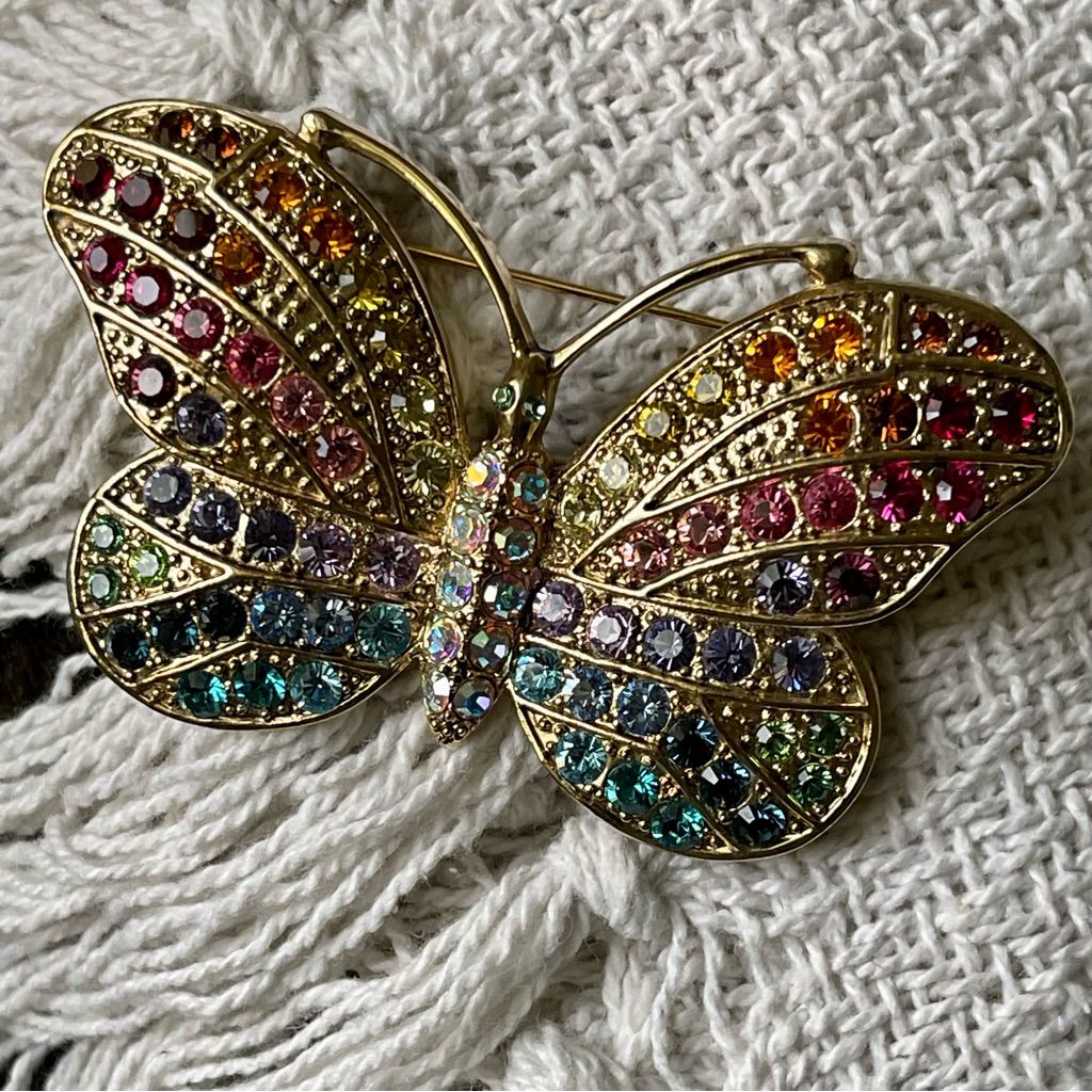 Kirks Folly Vintage Rainbow Rhinestones Butterfly Gold Tone Brooch Pin 50$